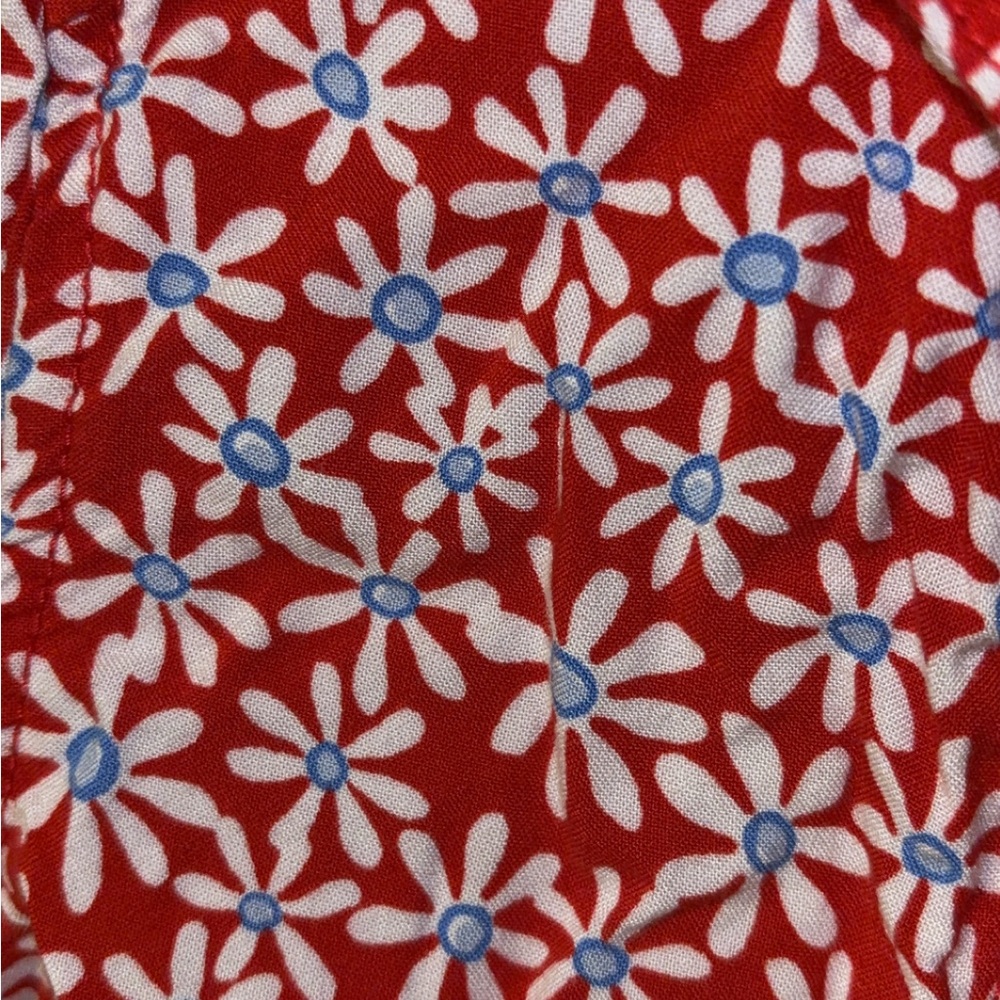 💙 5 for $25 💙 Cat & Jack Red, White, and Blue Floral Button Down Shirt - Picture 2 of 4